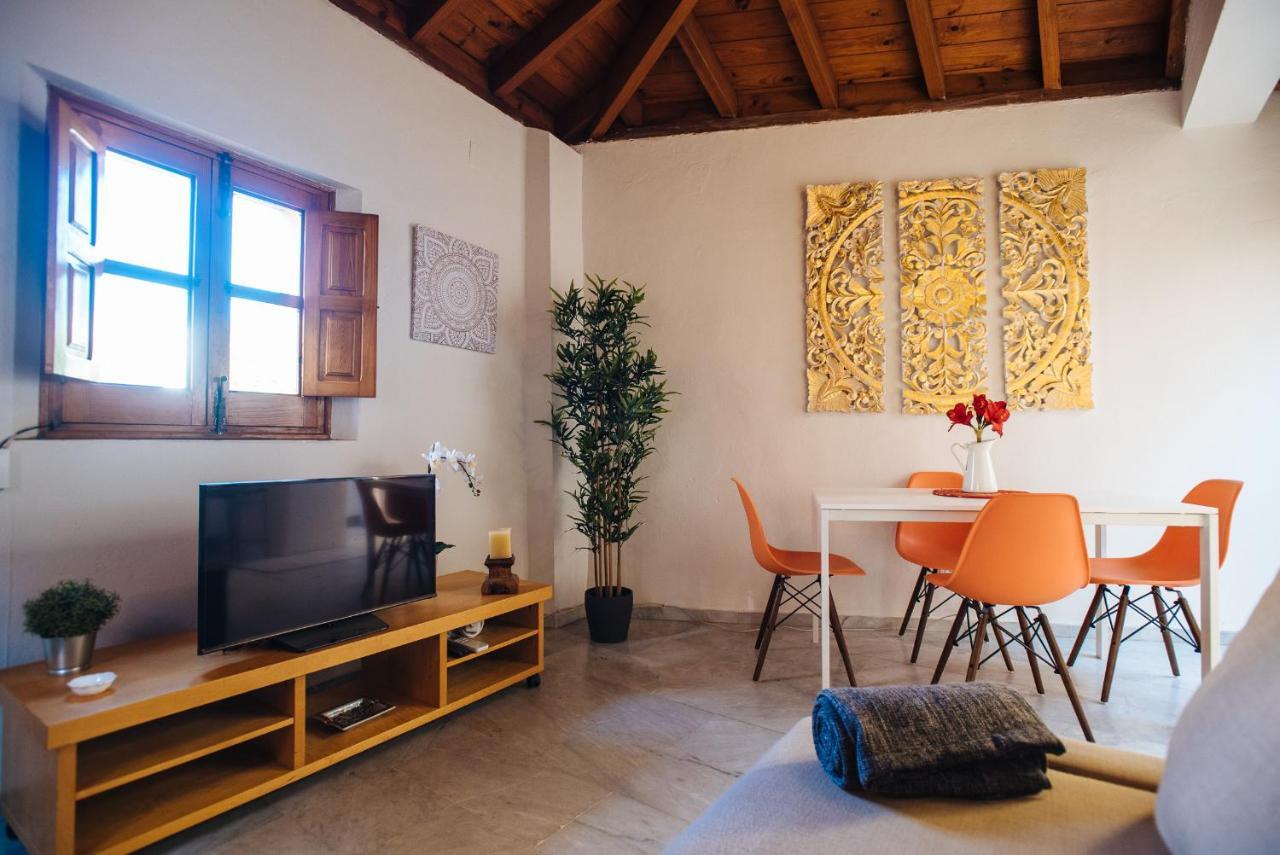 Divi Apartaments Centro Sevilla Buitenkant foto